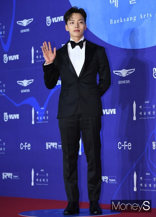 [머니S포토] '백상예술대상' 여진구, 무심한 듯 시크하게