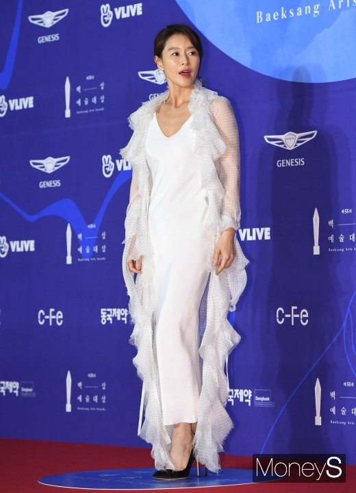 [머니S포토] 예지원, 시선 사로잡는 스타일링