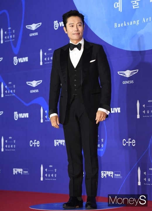 [머니S포토] 이병헌, 멋진 턱시도
