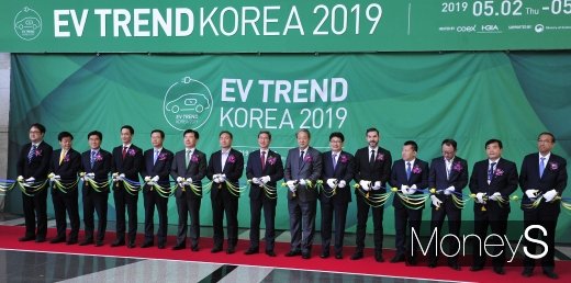 [머니S포토] 2019 EV트렌드코리아 개막식
