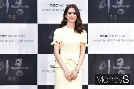 [머니S포토] 이요원, 