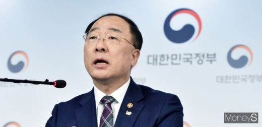 홍남기 부총리 겸 기획재정부 장관. /사진=임한별 기자