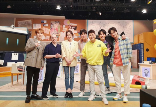 차재이와 '문제적 남자' 출연진. /사진=차재이 인스타그램