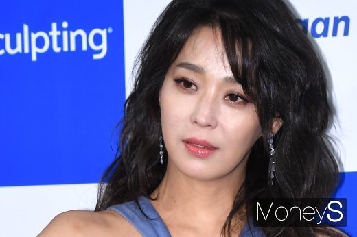 [머니S포토] 한고은 '치명적인 사랑꾼 눈빛'