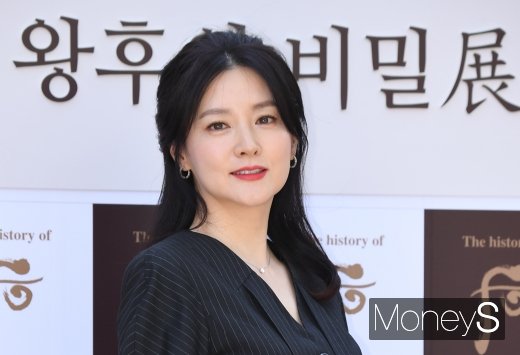 [머니S포토] 이영애, 범접할 수 없는 아우라