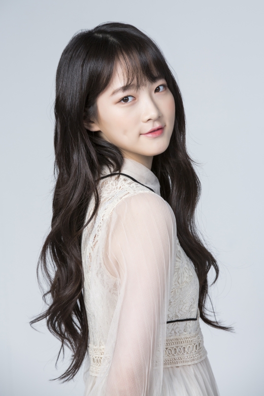 ©플라이업 엔터테인먼트