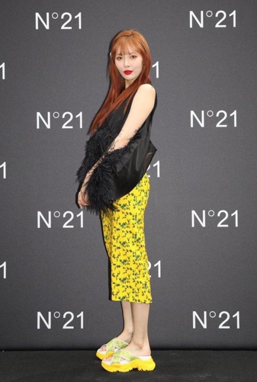 [★패션] 현아, 봄이 담긴 섹시 시스루룩