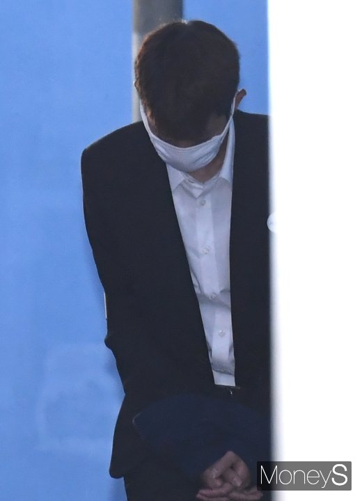 [머니S포토] '성관계 몰카' 정준영, 다시 구치소로