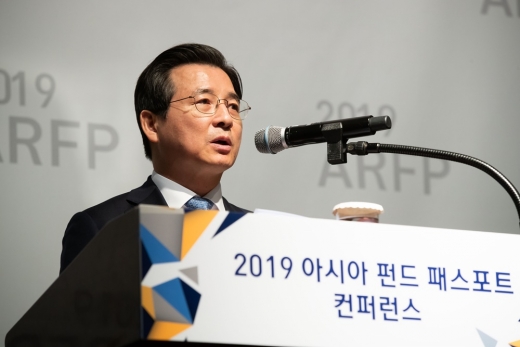 김용범 금융위원회 부위원장이 10일 서울 중구 조선호텔에서 열린 '아시아 펀드 패스포트 콘퍼런스'에서 개회사를 하고 있다. /사진=금융위원회