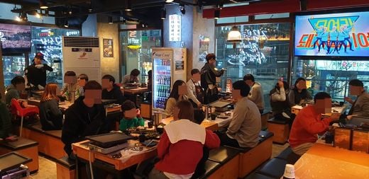 하남돼지집, 고객만족 '재단서비스'로 9년동안 꾸준한 인기 이끌어