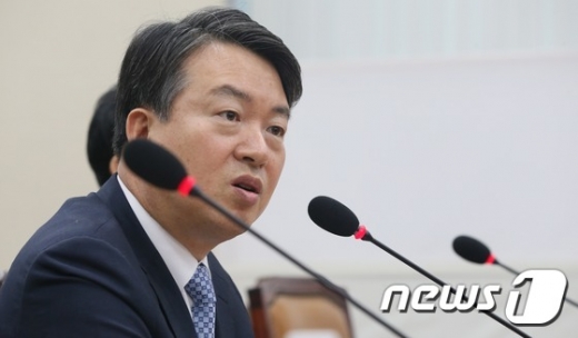 강신명 영장심사 출석…