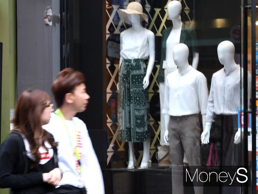 [머니S포토] '여름이 성큼!'