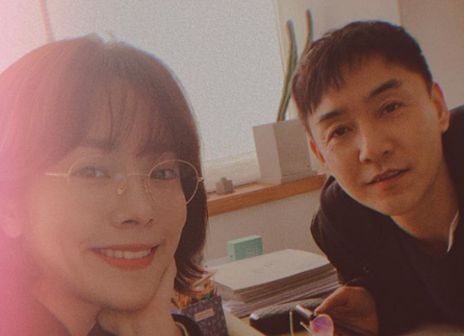 배우 한지민(왼쪽)과 신용욱. /사진=한지민 인스타그램