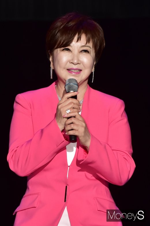 [머니S포토] 리버스 계은숙, 파란만장했던 날들 뒤로 한 채
