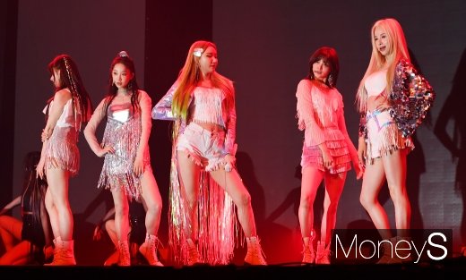 [머니S포토] EXID '전환기 전 마지막 5인조 무대'