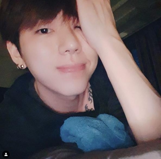 지코, 생존신고 셀카 공개… 