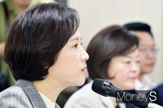 [머니S포토] 유은혜 
