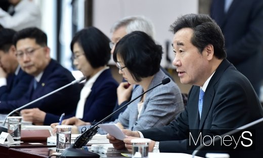 [머니S포토] 이낙연 총리, 녹색성장위원 위촉 관련 발언