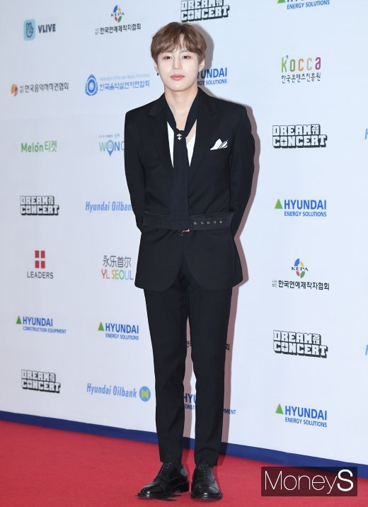 [머니S포토] 하성운 '빛나는 만찢남'
