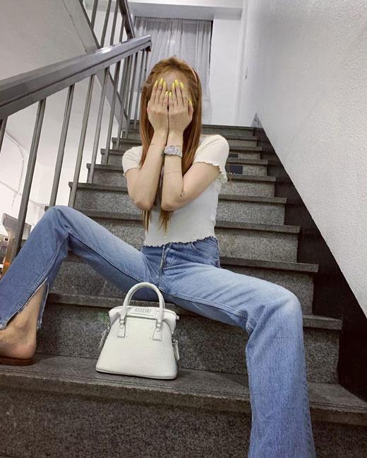 현아, 섹시 털털한 매력