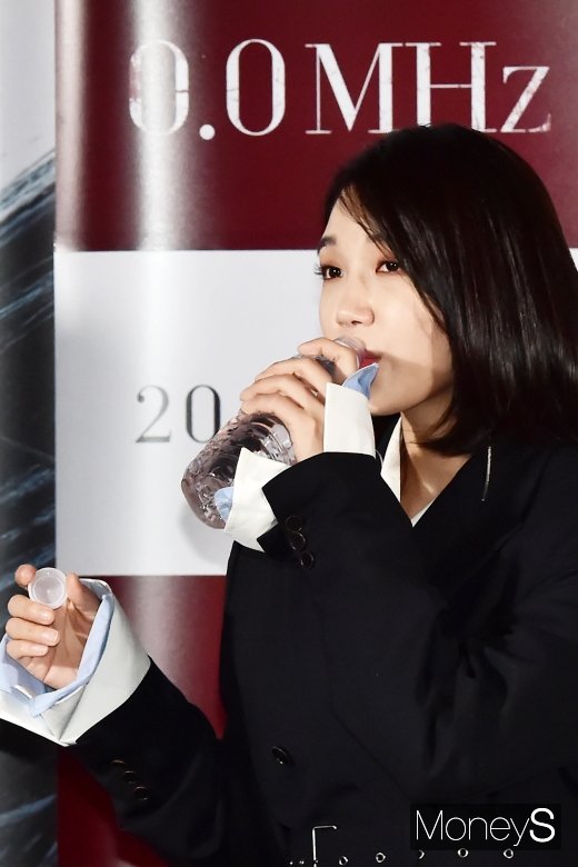 [머니S포토] 스크린 첫 데뷔 정은지, 조금 긴장한 듯