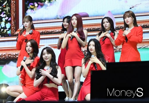[머니S포토] 러블리즈, 6개월만에 '원스 어폰 어 타임'으로 컴백