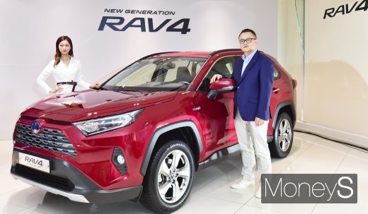 [머니S포토] SUV 새로운 드레스코드 제시, 토요타 신형 RAV4 출시