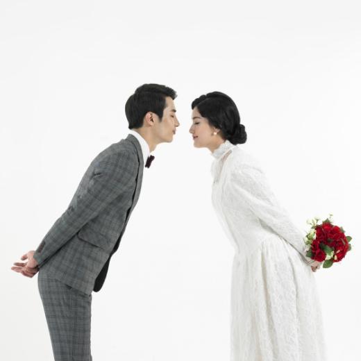 신혼부부 이미지. 사진은 본 기사와 무관/사진=이미지투데이