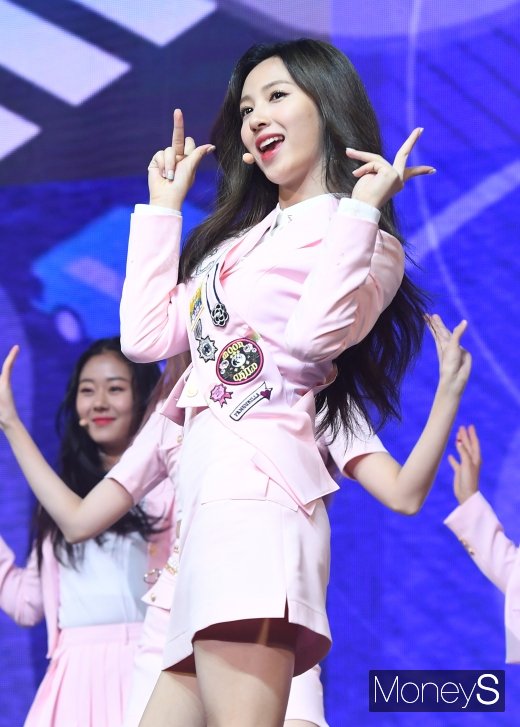 [머니S포토] 체리블렛 지원 '미모가 반짝반짝'