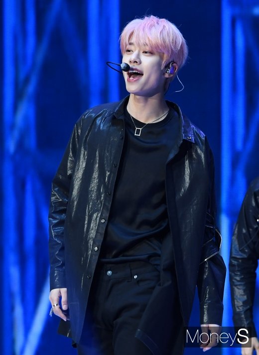 [머니S포토] AB6IX(에이비식스) 김동현, 만찢남의 정석
