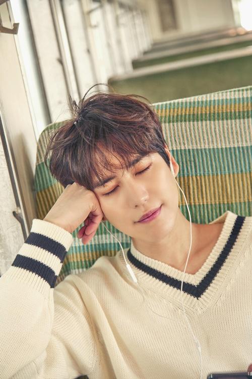 규현, '컬투쇼' 스페셜 DJ로 출격… 자작곡 '애월리' 라이브 열창