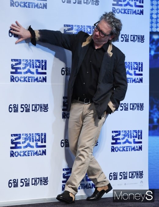 [머니S포토] 덱스터 플리처, 유쾌한 등장