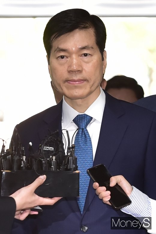 [머니S포토] 묵묵부답 김태한 삼성바이오로직스 대표, 굳게 다문 입