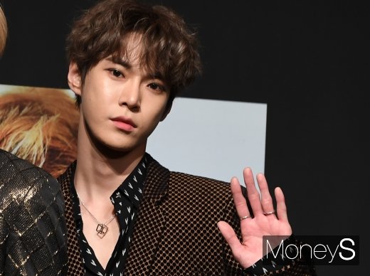 [머니S포토] NCT127 도영, 반할 수 밖에 없는 눈빛