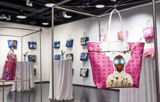 MCM ‘패션 일러스트레이션 X 플러스 MCM 전시회’/사진=MCM