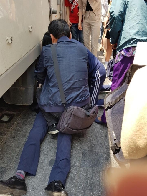 심폐소생술을 펼치던 실제 상황. / 사진제공=경기도 