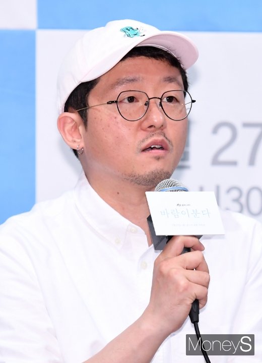 [머니S포토] '바람이 분다'의 정정화 감독