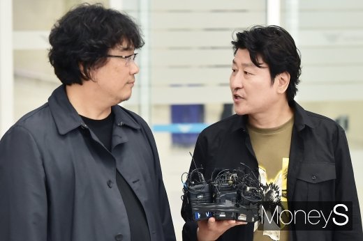 [머니S포토] 눈빛만 봐도 통하는 봉준호-송강호