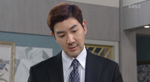 양현석 명품가방. 사진은 배우 한상진. /사진=KBS 방송캡처
