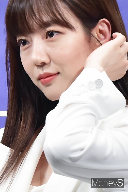 [머니S포토] 임수정, '순백의 아이콘, 여전한 미모'