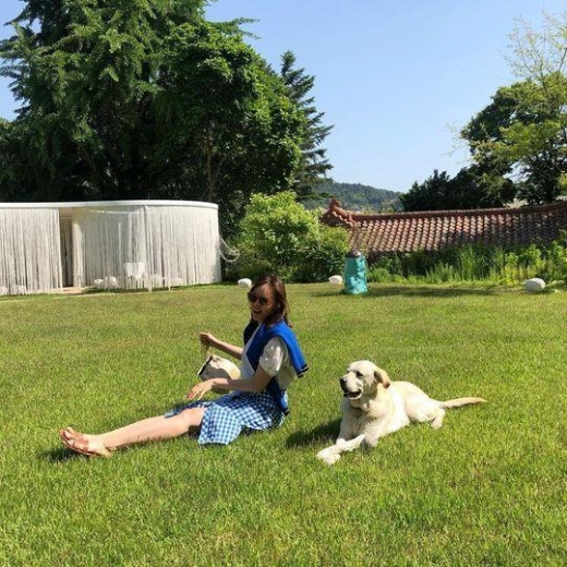 구재이 근황, 우아한 일상과 패션감각