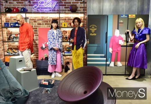 [머니S포토] 삼성전자, 나만의 취향 및 패널 교체 특징인 비스포크 냉장고 선봬..