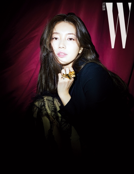 ©더블유 코리아