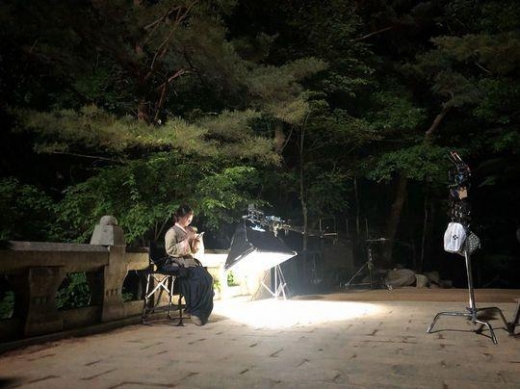 배두나, '킹덤2' 촬영 현장 공개… 