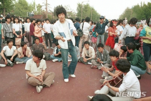 1985년 대학로 ‘차 없는 거리’. /사진=뉴시스(서울시)