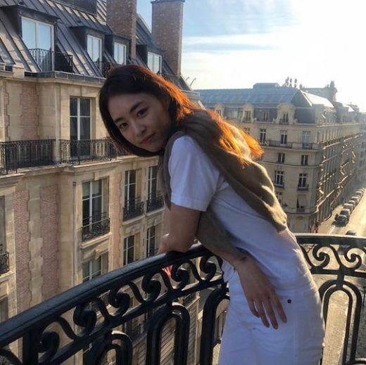 이연희, 화보 같은 파리일상 '우아한 청순美'