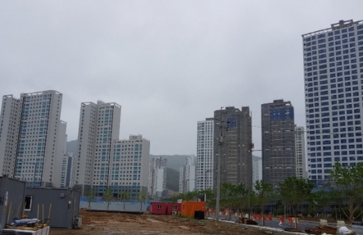 일광신도시 아파트 공사현장./사진=김동기 기자 