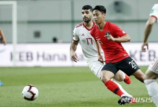 11일 서울 상암동 월드컵경기장에서 열린 축구 국가대표팀 A매치 평가전 한국 대 이란의 경기, 백승호가 드리블 하고 있다. /사진=뉴시스