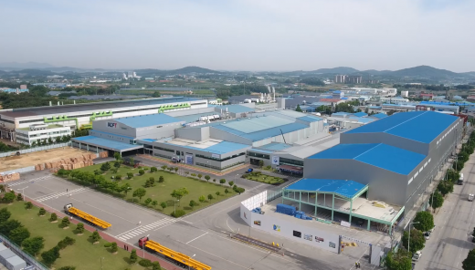 전북 정읍시에 있는 KCFT 공장 전경 / 사진=SKC