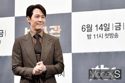 [머니S포토] 안방극장 복귀 이정재, 믿음직스러운 보좌관